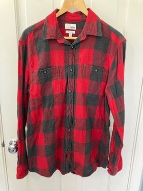 Sonoma Red and Gray Buffalo Plaid Button-Down Shirt size Medium 100% cotton